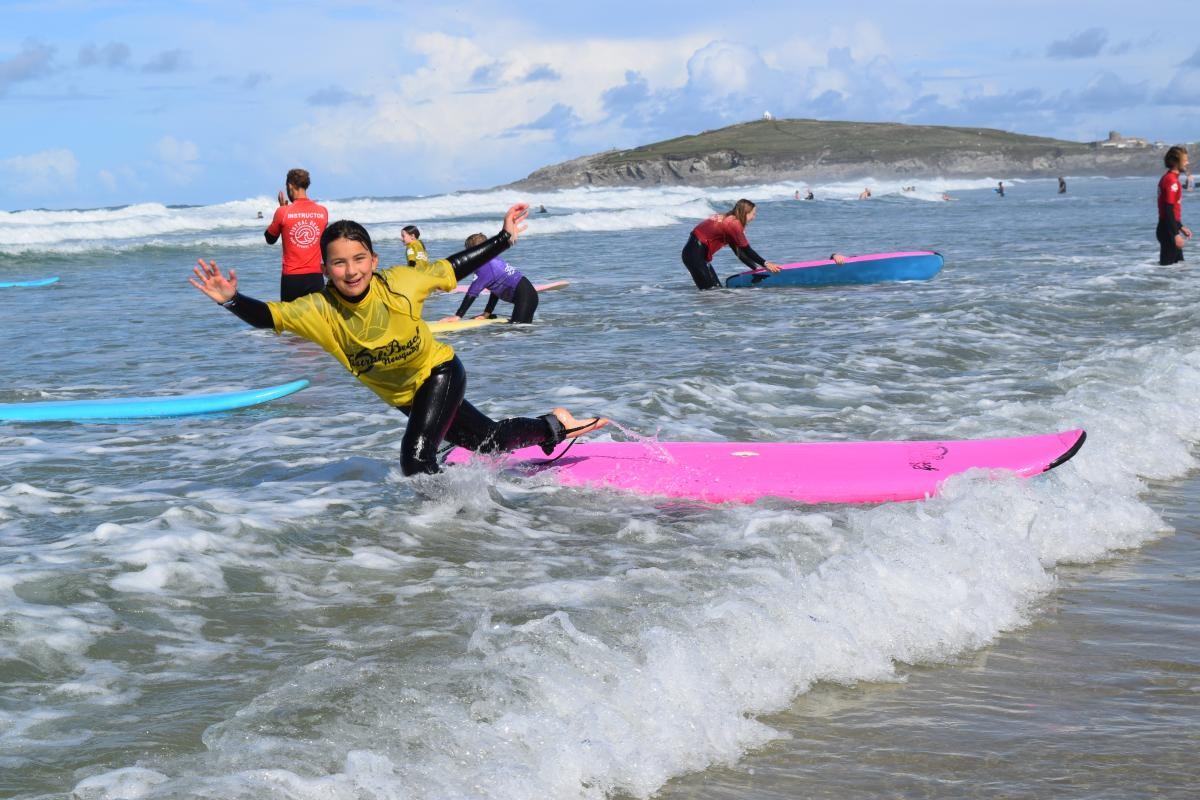 Surfing September 2023