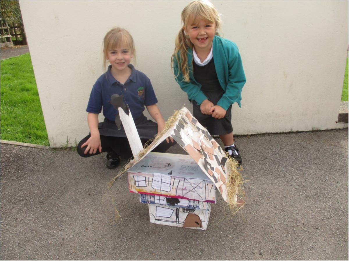 We made them using cardboard boxes and straw.