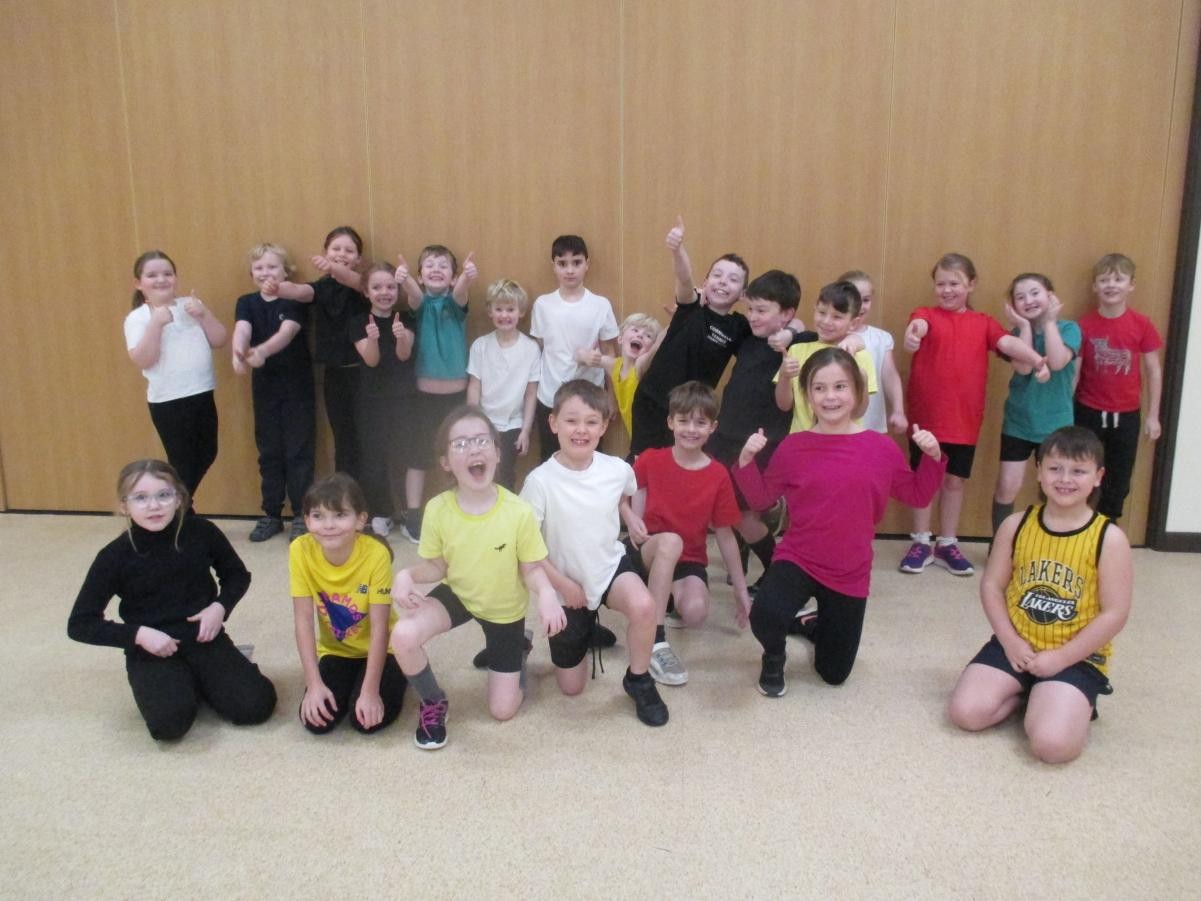 Treverbyn learnt a dance based on their Shang Dynasty topic.