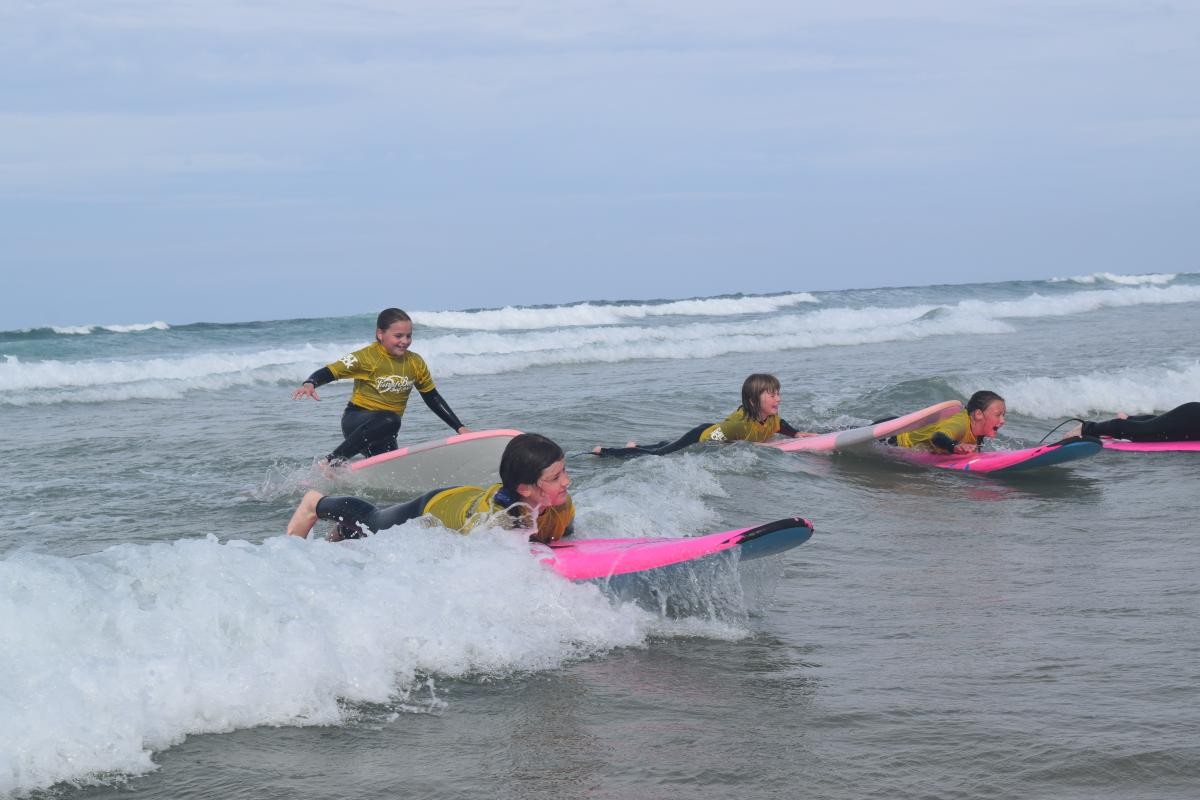 Surfing - September 2022