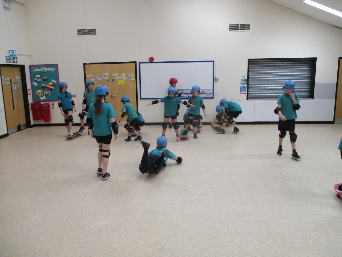 Scooter and skateboarding 