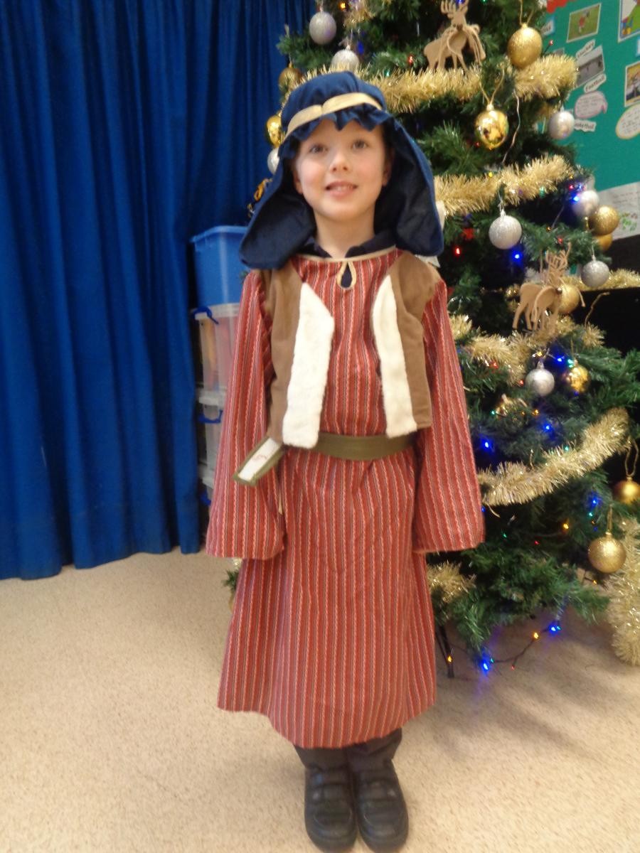 Jack was the kind Innkeeper and had to sing a song as well as say his lines.