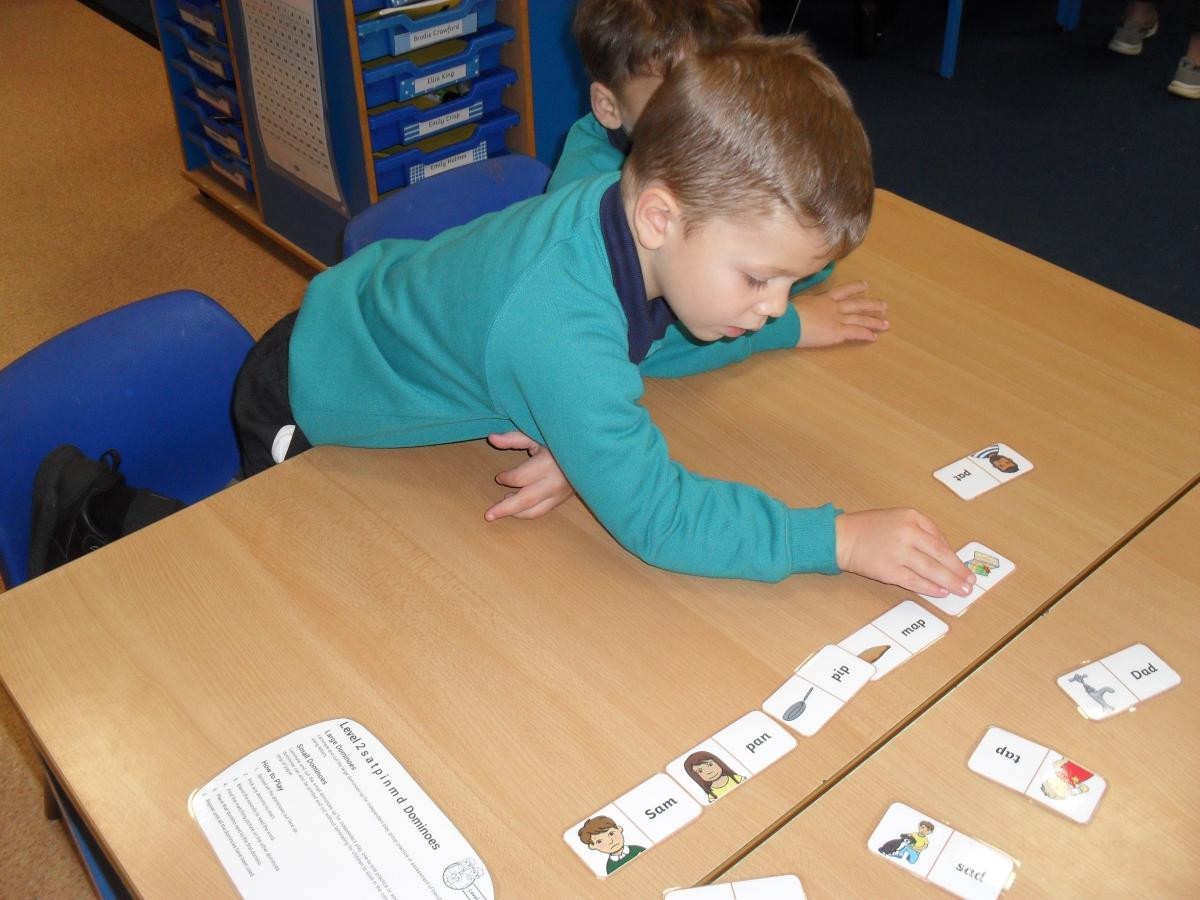 We played phonic dominoes, matching the words to the pictures.