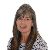 Miss Lisa Hopkins