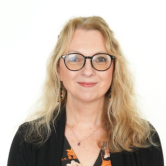Mrs Christine Gilliam