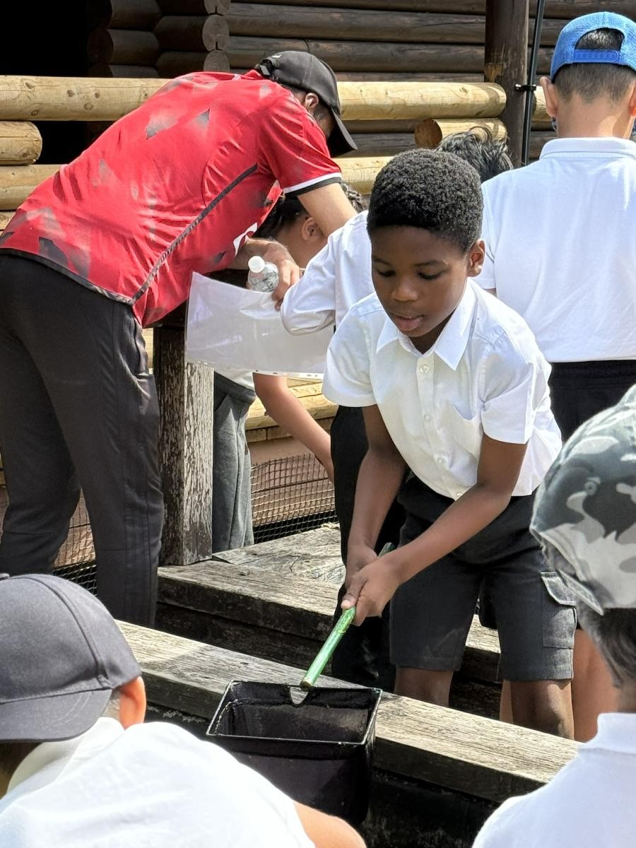 Pupils working together