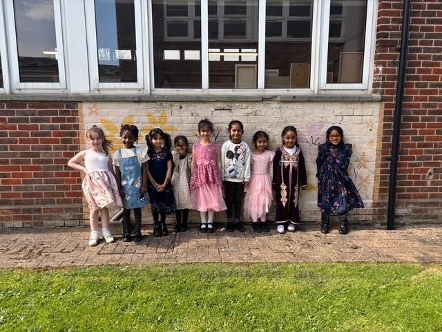 The PTA have funded activities for Eid afternoon at the school.