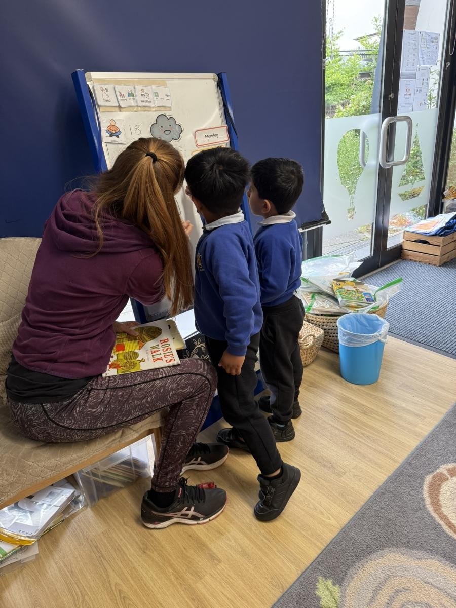 Pupils working together