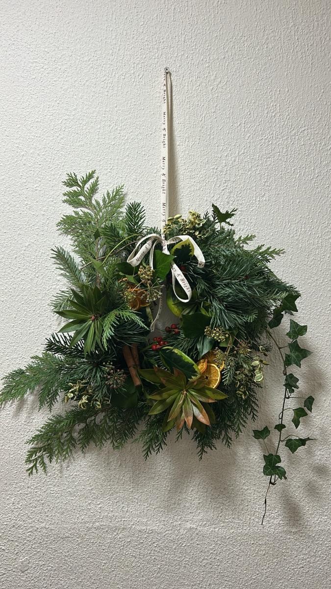 Christmas wreath-making workshop