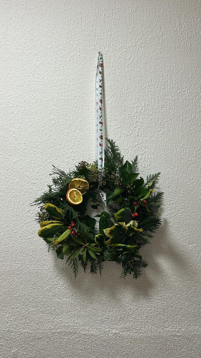 Christmas wreath-making workshop