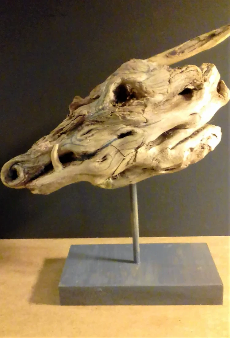 Dragon Sculpture Driftwood 24x20cm £235