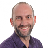 Mr Peter  Agnew