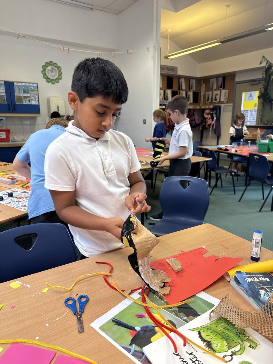 Rainforest 'Wow Day' - Snake sock puppets 