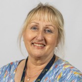 Mrs Yvette Houghton