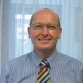  Andrew Martin