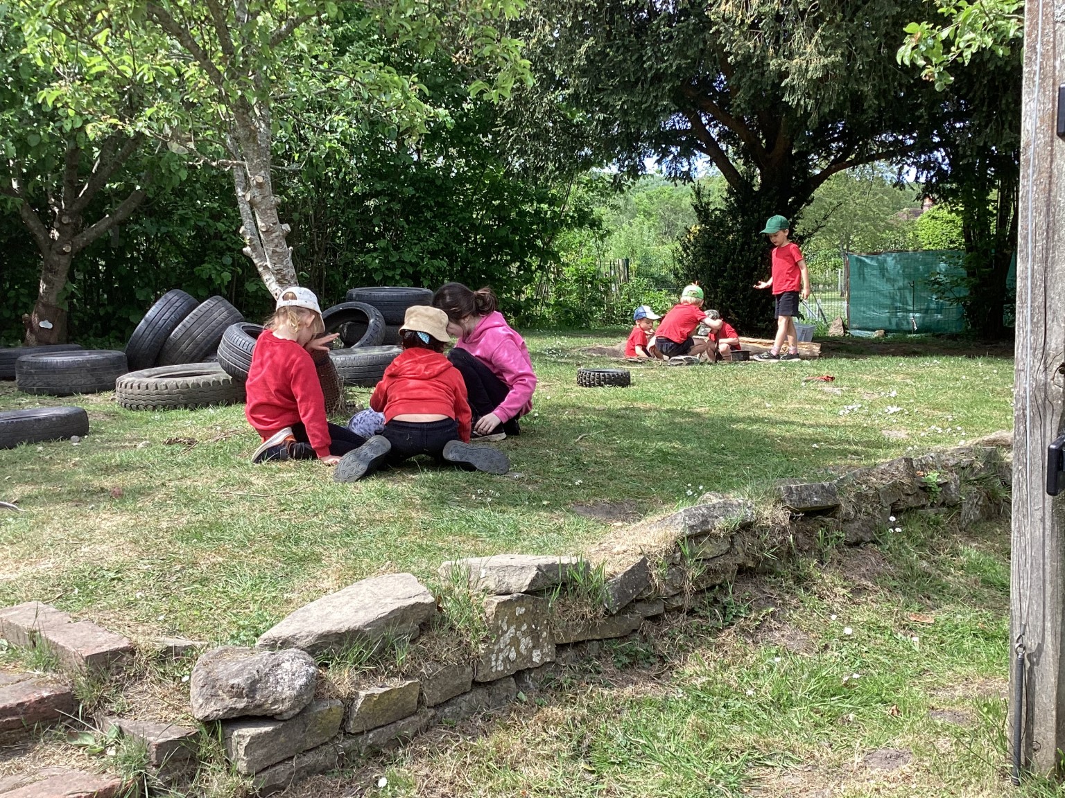 Children in the Robins Garden 