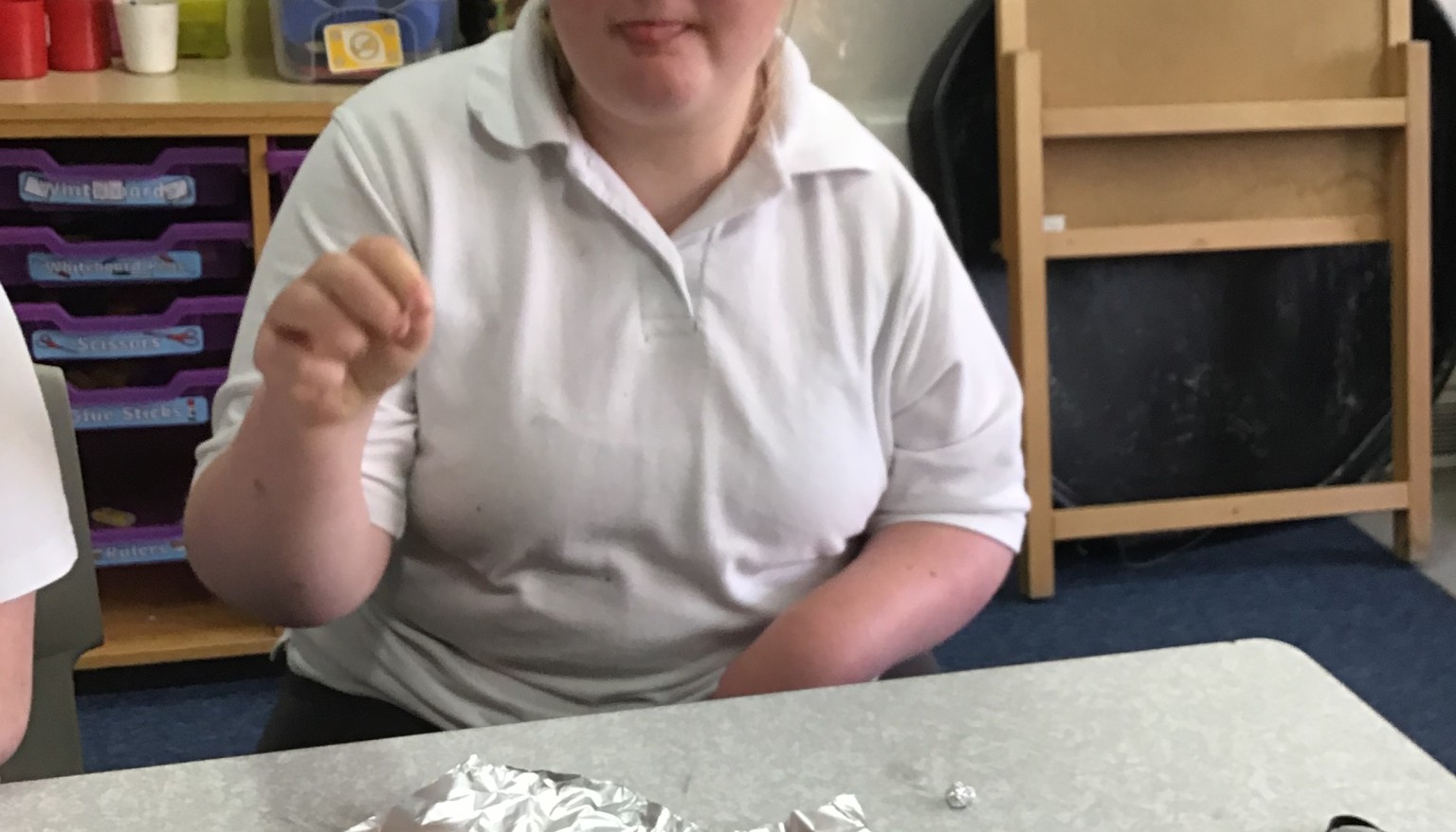 PE 