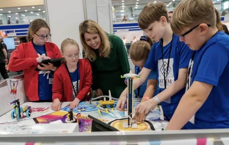 PPS STEM at North East Automotive Alliance Expo 2024.