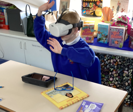 We went on a virtual work experience at Knowsley Safari using VR. 