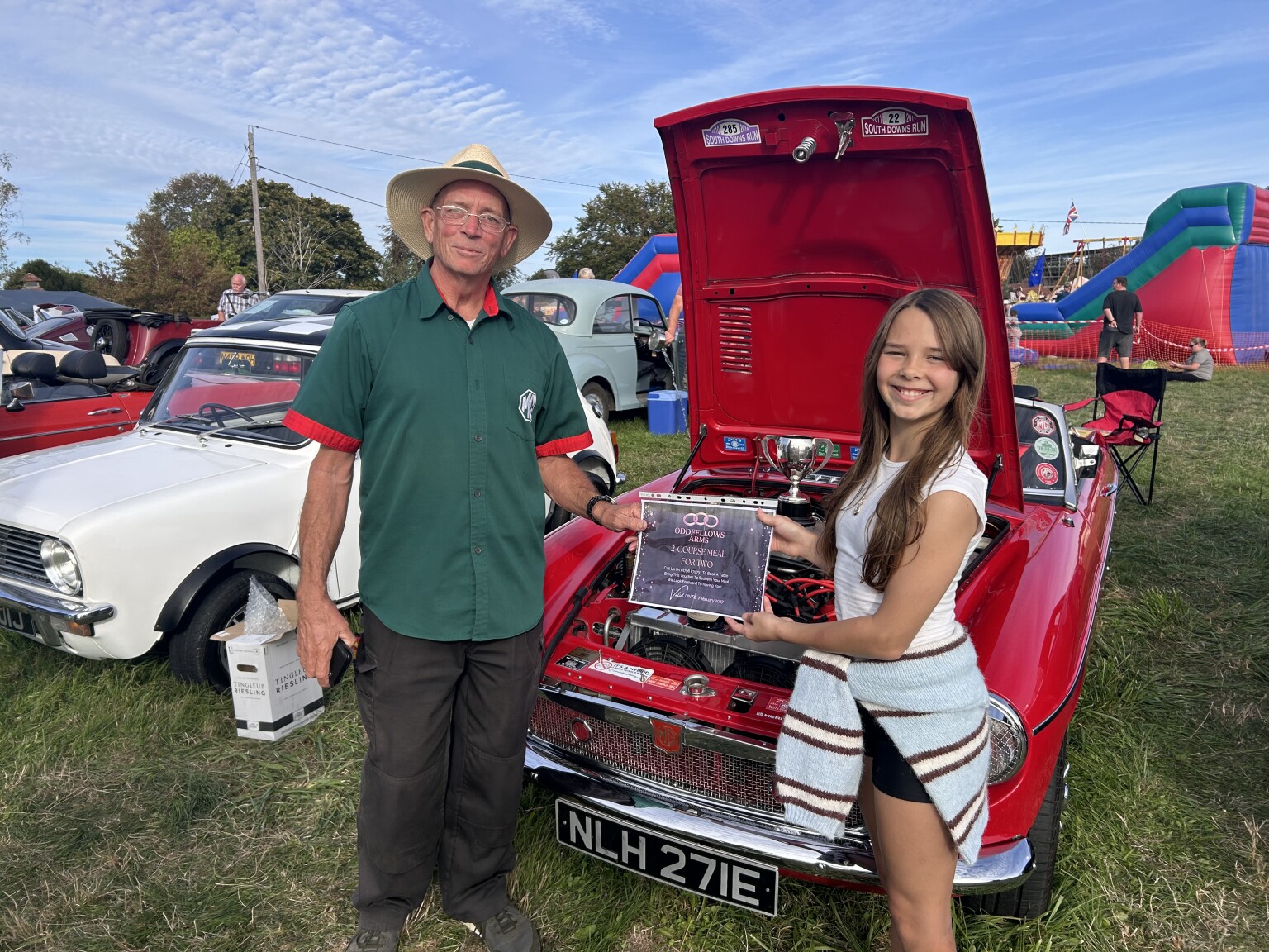 Bowie and Mattie judged the 'Car competition'
