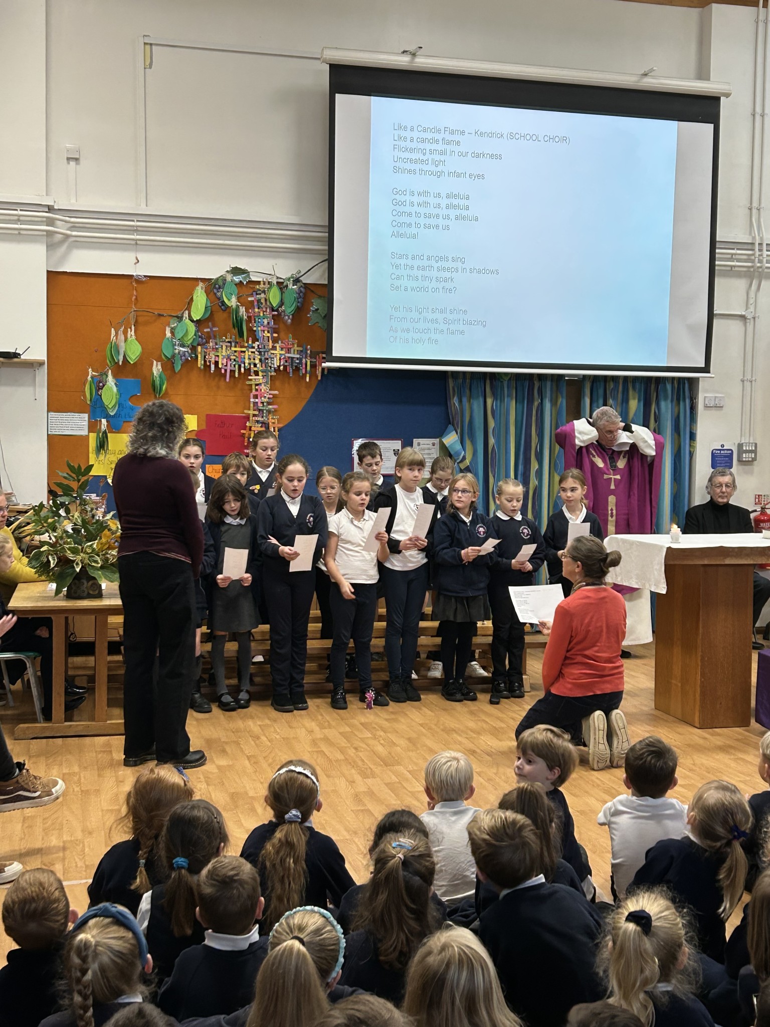 Our choir sings to start our service 