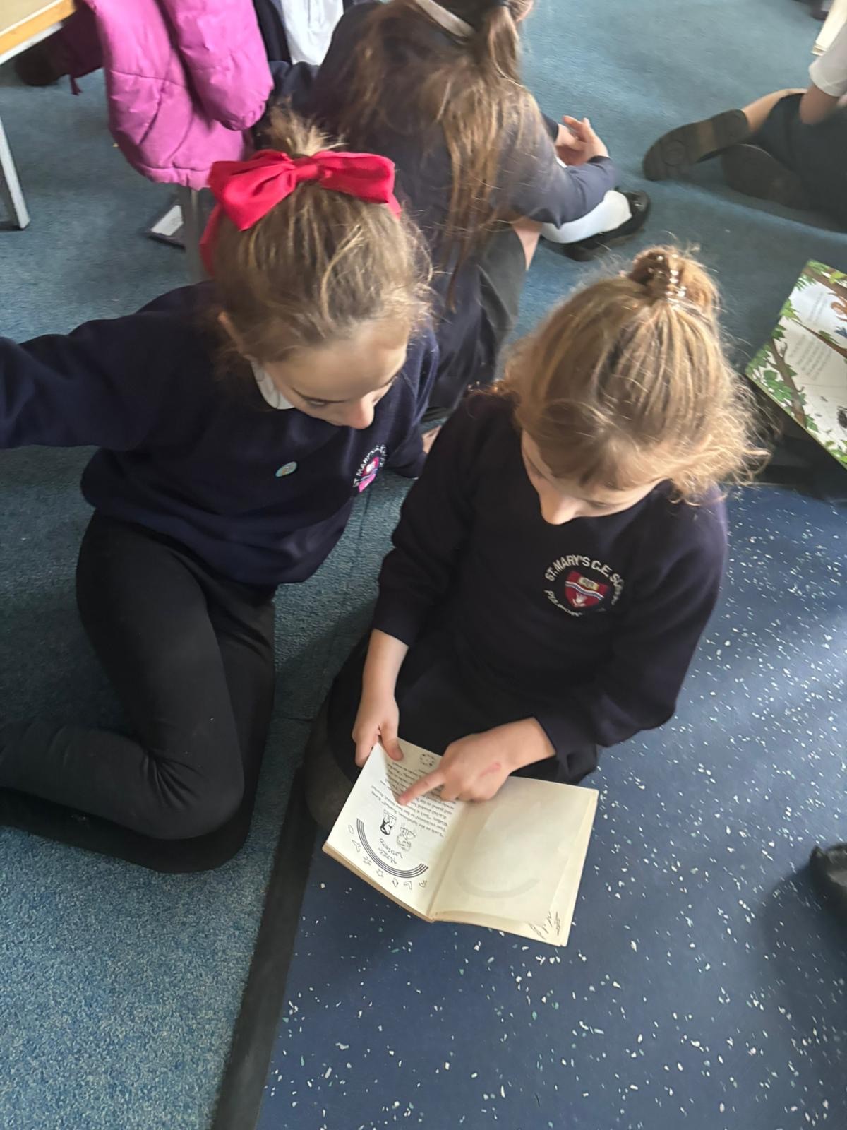 Yr 6 Buddy reading
