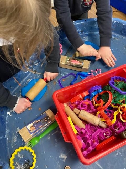 Dough Disco develops muscles for fine motor control