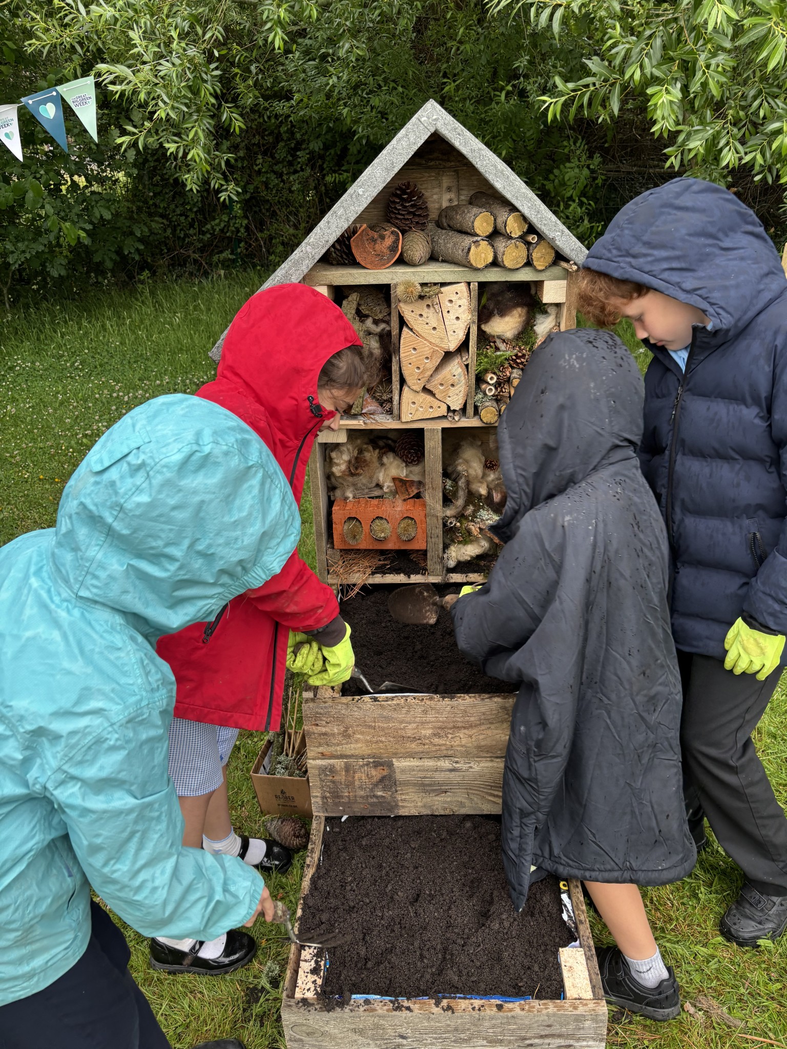 Pollination Station