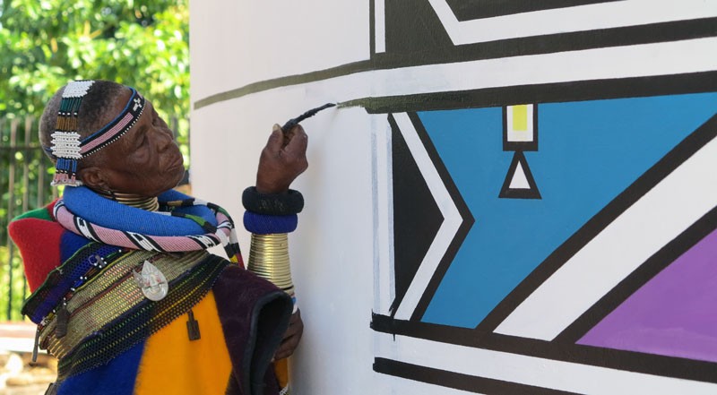 Esther Mahlangu