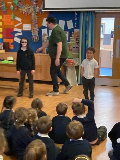 Cybersecurity - talking to the children about this scientific role and the importance of maths, science and technology in the curriculum