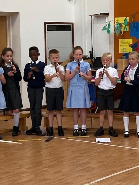 Year 3 showing their recorder skills from this term