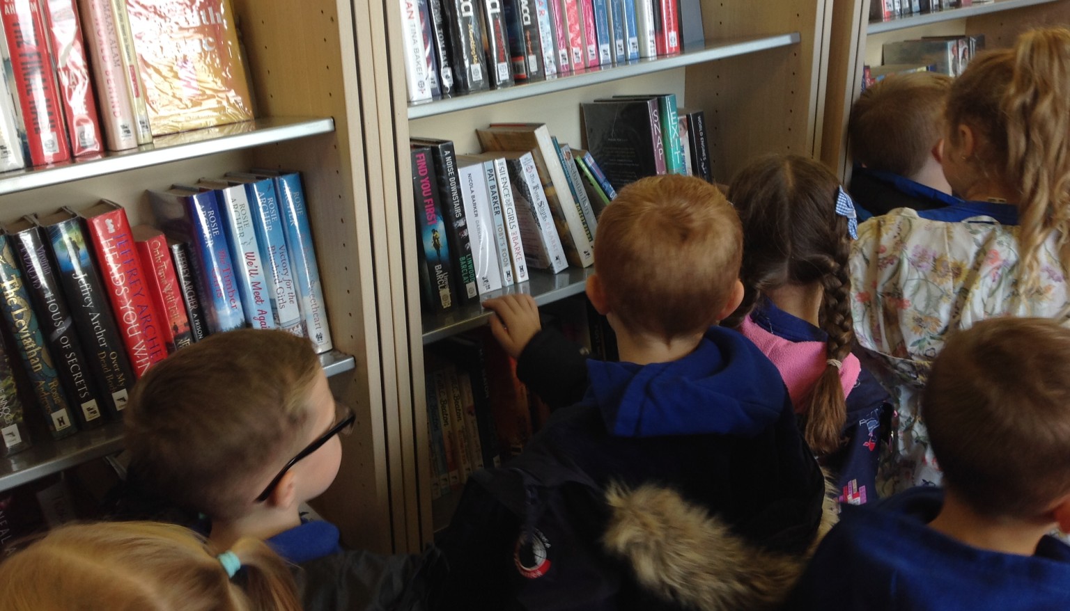 At Widewell, we love to read everywhere!