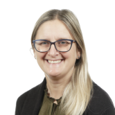  Beverley Holder
