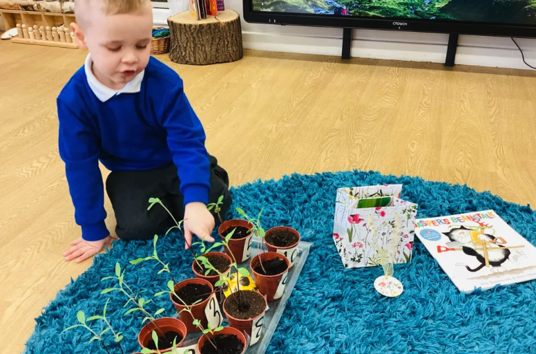 Playing and Exploring in the Early Years