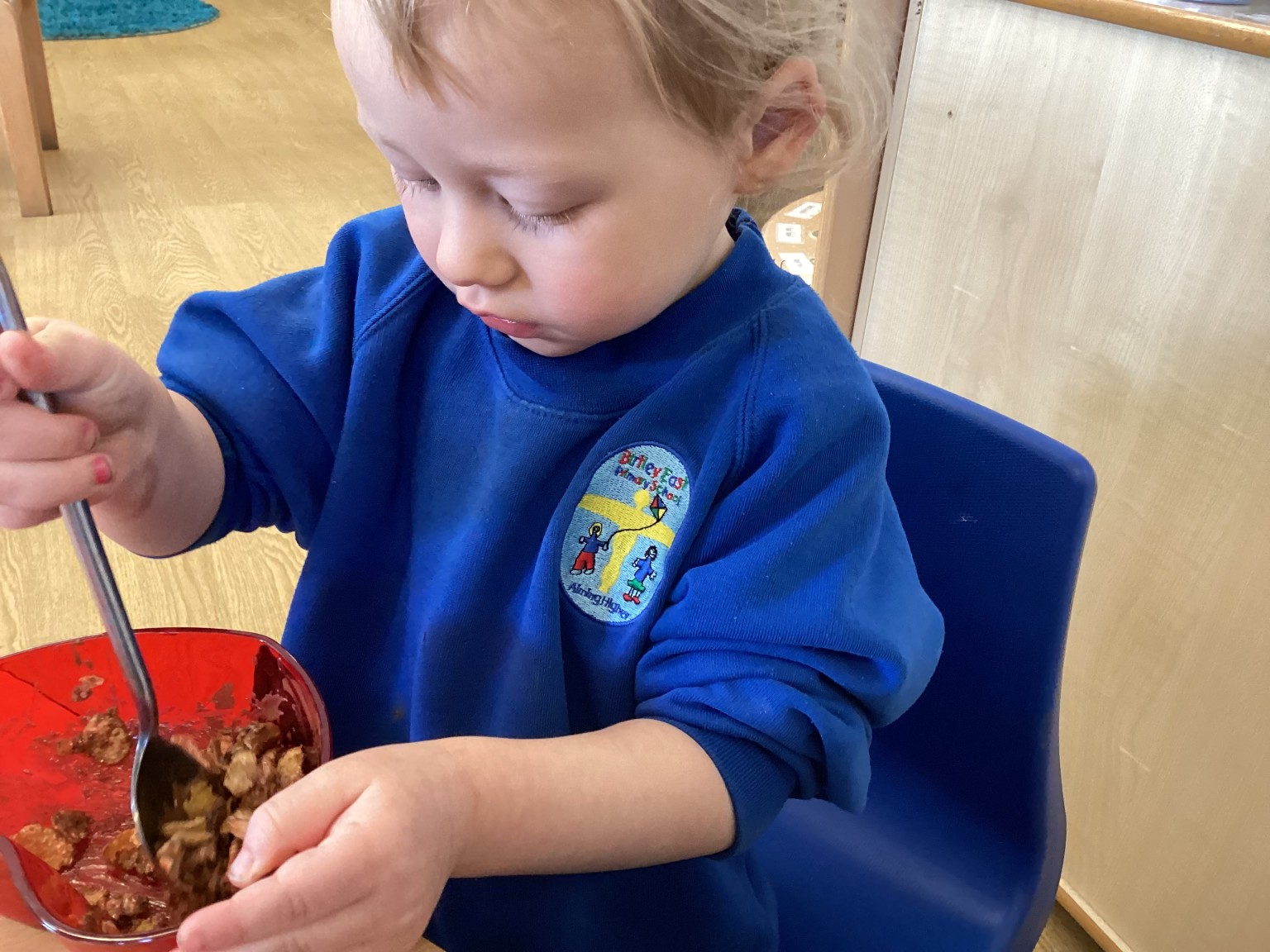 Observing scientific changes in Nursery - Science Week 2025