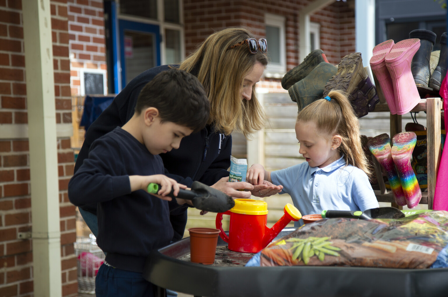 Welcome to Brook Infant School and Nursery