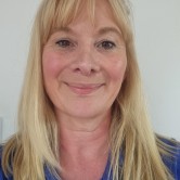  Yvonne Clelland