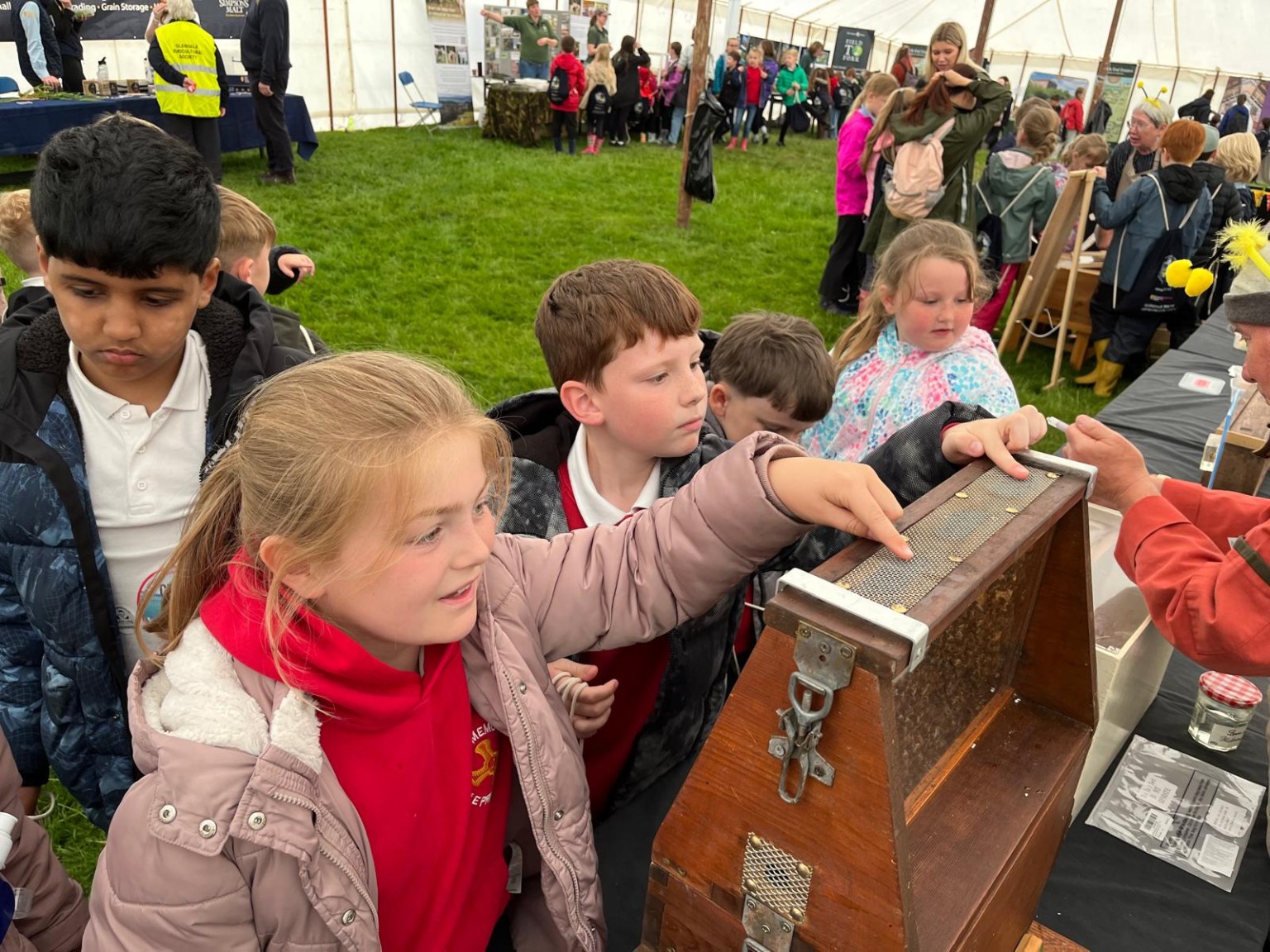 Glendale Children's Country Show
