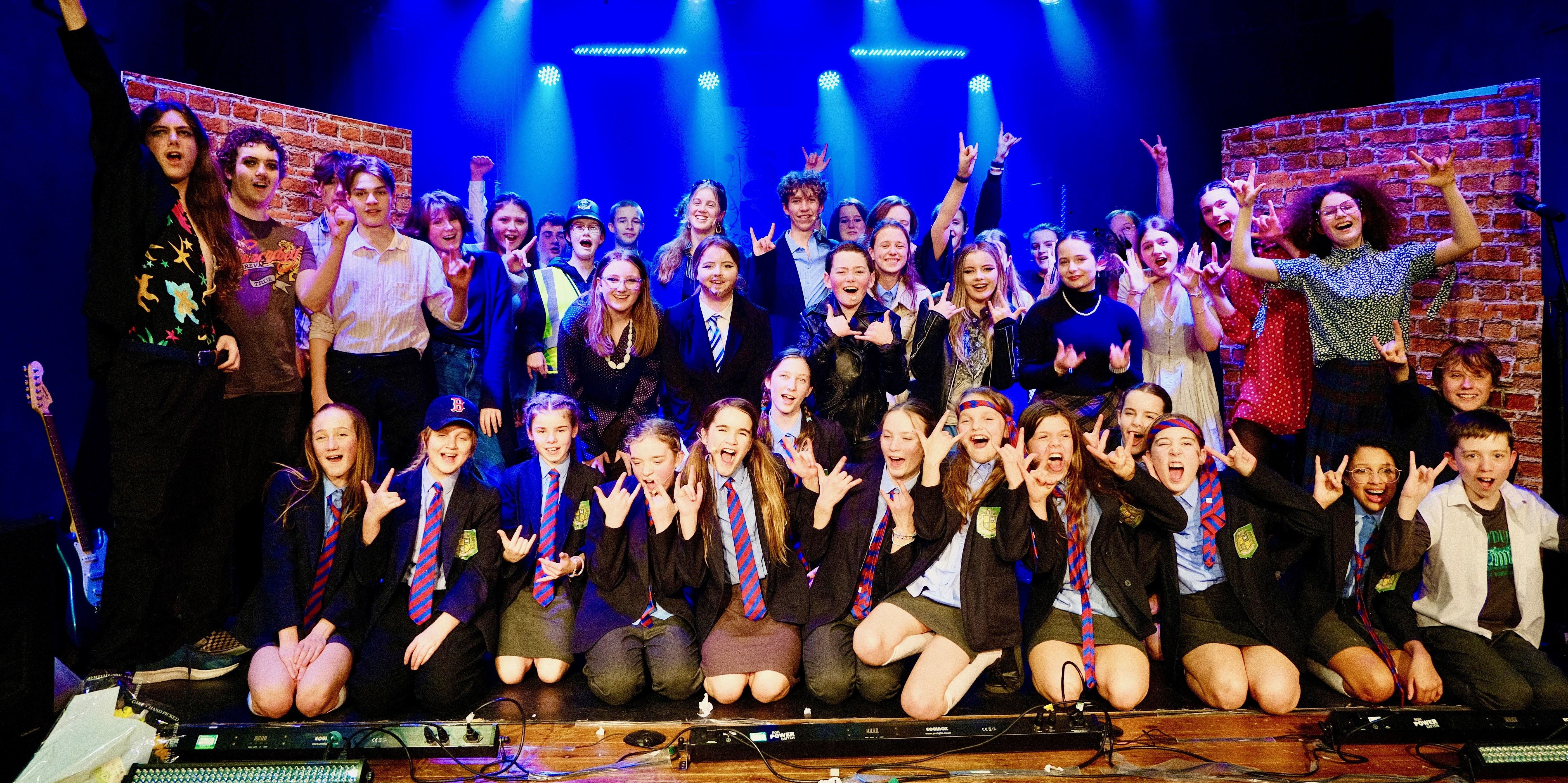 St Ives School perform musical School of Rock! 
