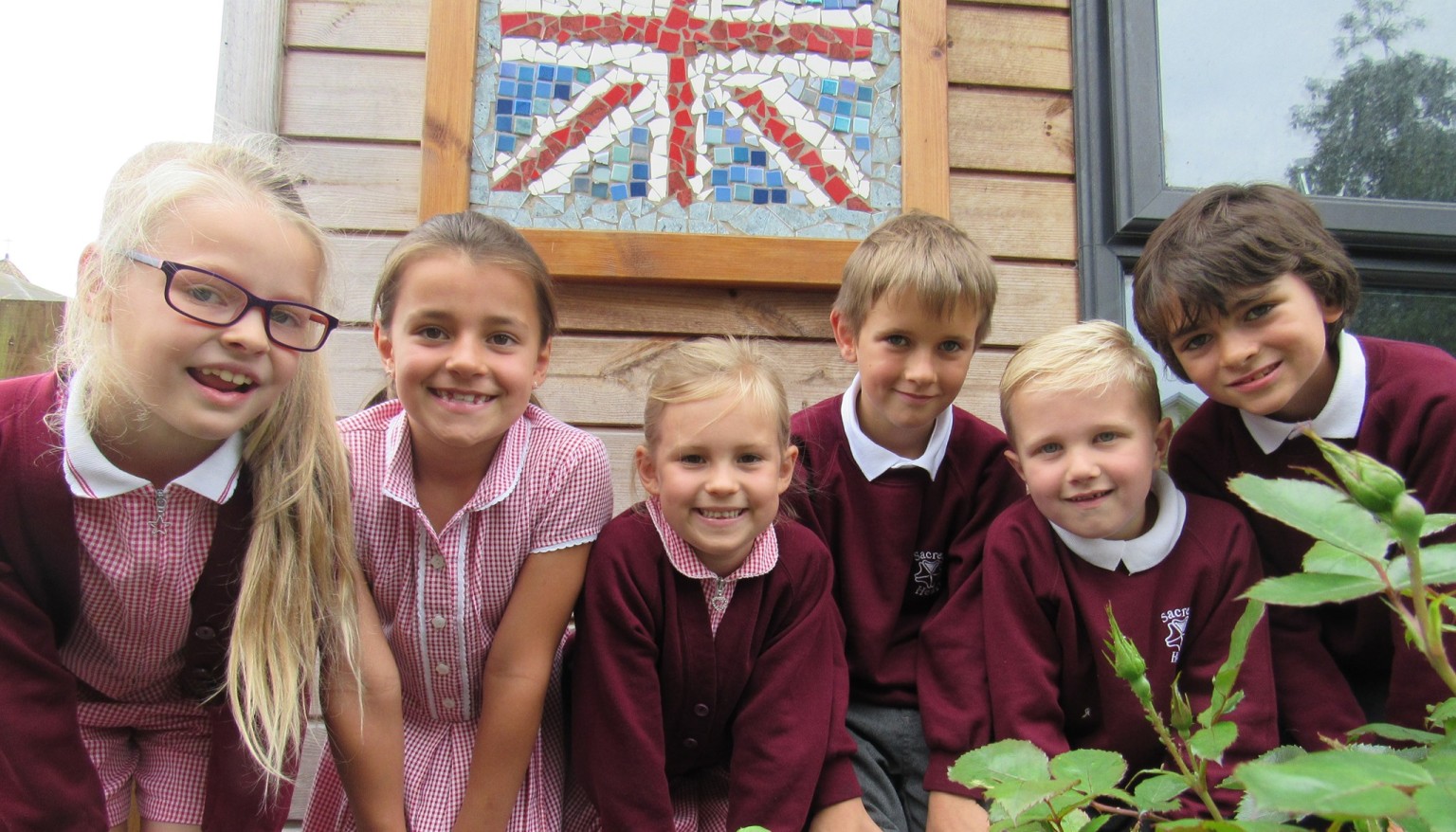 School Children from Sacred Heart RC Nursery and Primary School