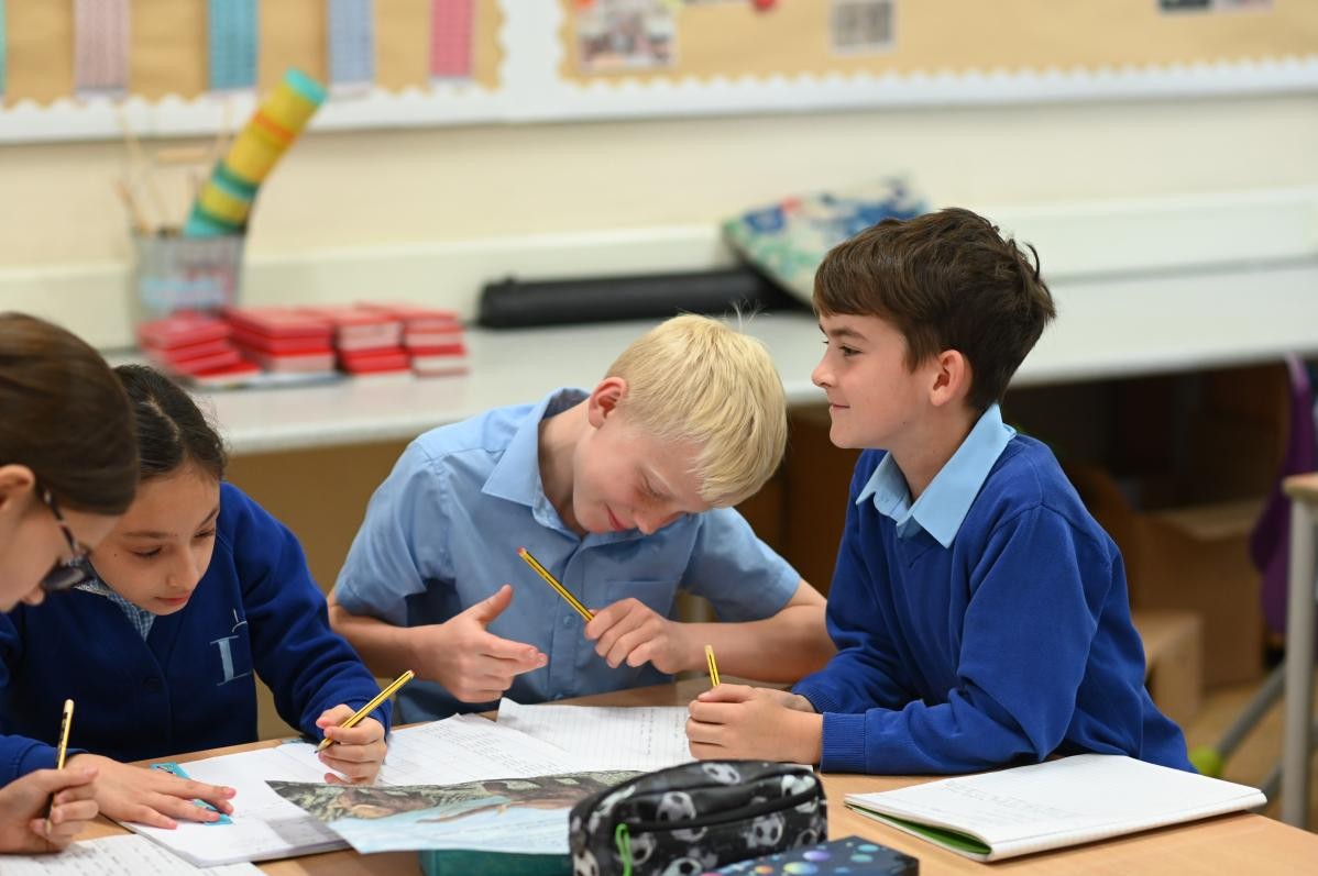 Pupils writing