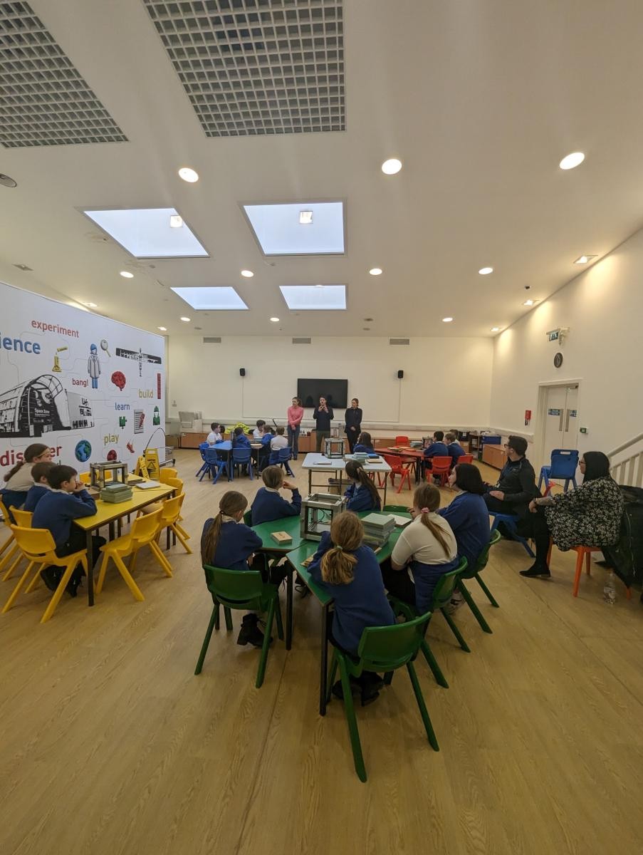 400 Year 6 children enjoyed STEMtastic 2024. It was an opportunity to explore Science, Technology, Engineering and Maths. 